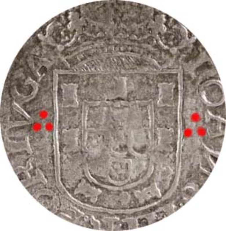 Anverso de 1 Tostão João III punto arriba (3er tipo, Oporto)