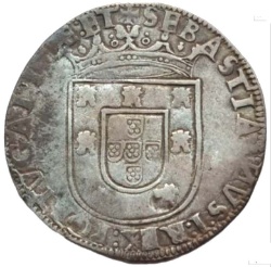 Anverso de 1 Tostão - Sebastião I (1er tipo, ceca de Lisboa)