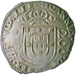 Anverso de ½ (medio) Cruzado - João IV (ceca de Oporto)